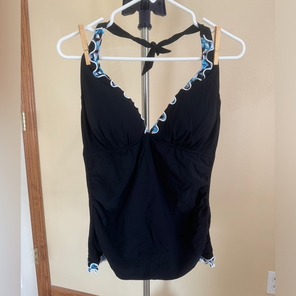 Profile Tankini top